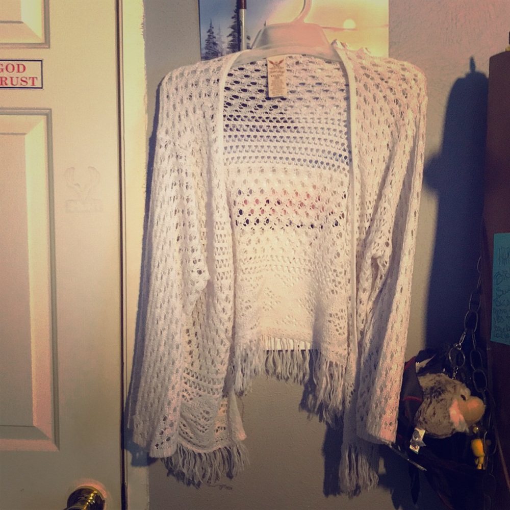 White lace coat. Size 2XL. Excellent Condition.